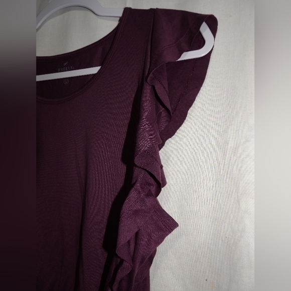 Freely Womens large purple flowy top Ruffle Sleeves - Picture 13 of 13